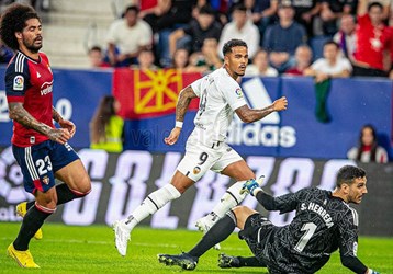 video Highlight : Osasuna 1 – 2 Valencia (Vòng 8 La Liga)