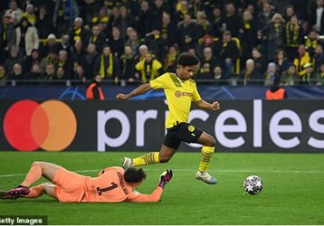 video Highlight : Dortmund 1 - 0 Chelsea (Cúp C1)