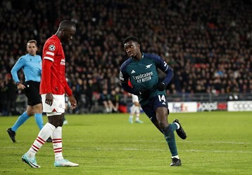 video Highlight : PSV Eindhoven 1 - 1 Arsenal (Cúp C1)