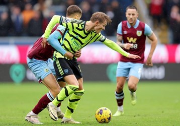 video Highlight : Burnley 0 - 5 Arsenal (Ngoại hạng Anh)