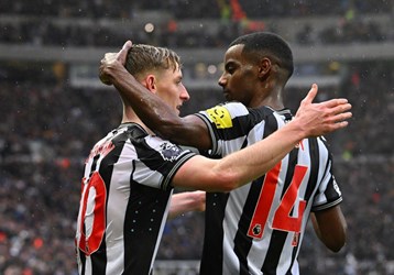 video Highlight : Newcastle 3 - 0 Wolverhampton (Ngoại hạng Anh)